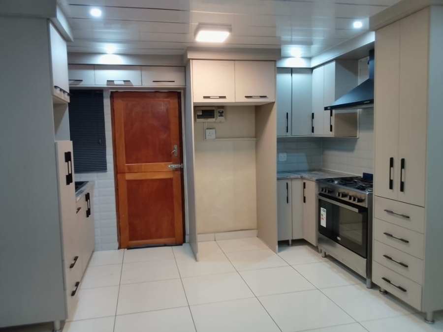 To Let 3 Bedroom Property for Rent in Boitekong North West